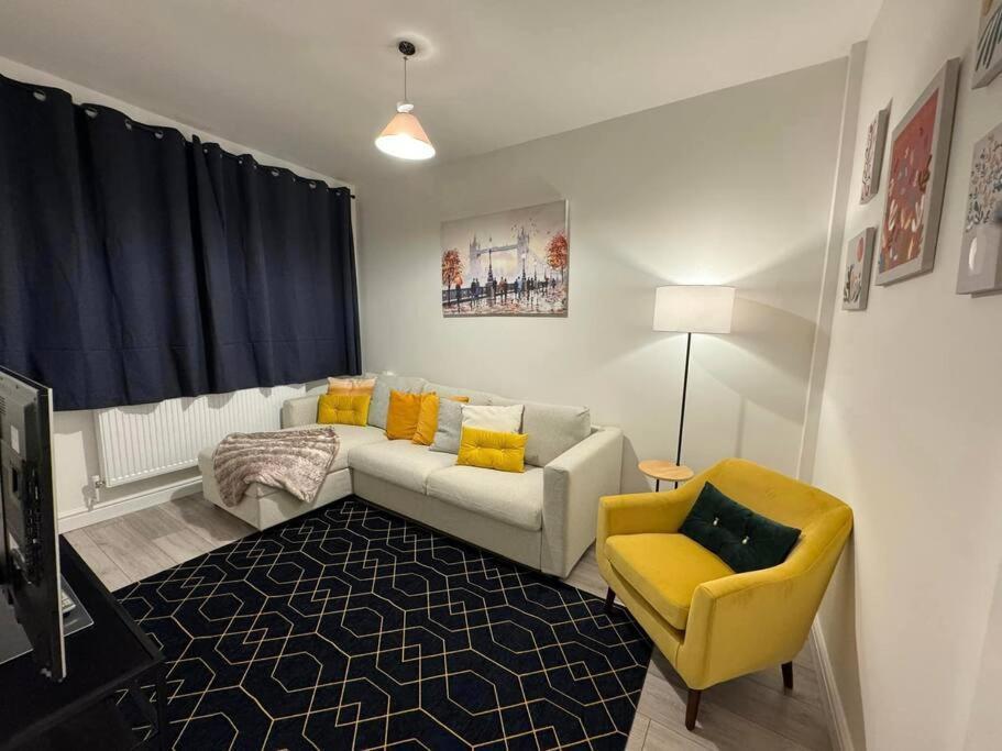 Вілла Modern 5 Bed Near Excel -Big Ben Лондон Екстер'єр фото