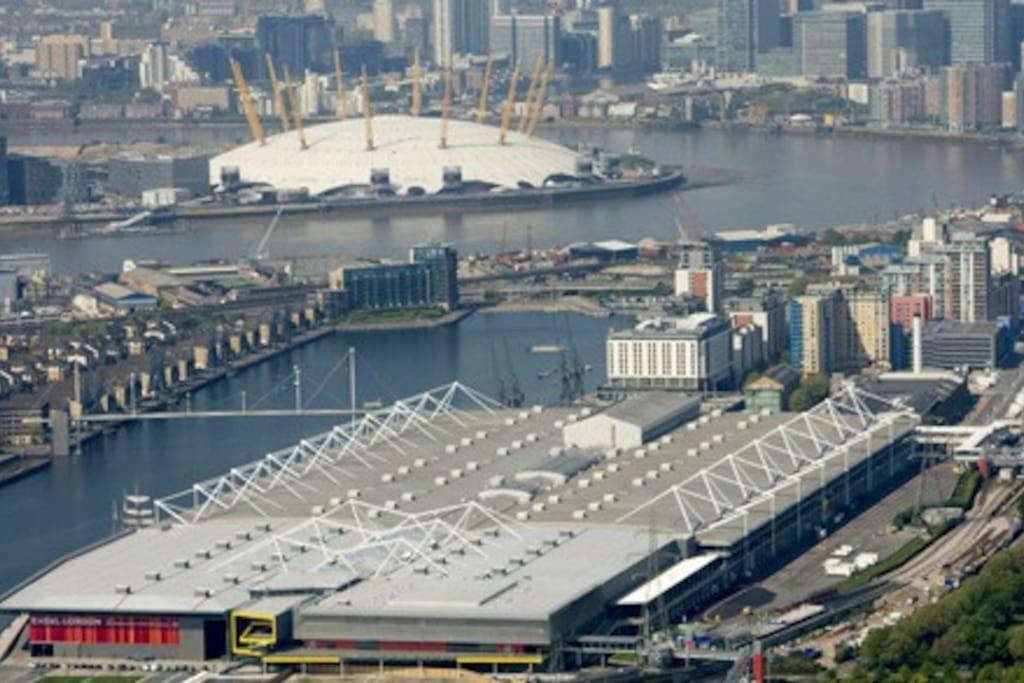 Вілла Modern 5 Bed Near Excel -Big Ben Лондон Екстер'єр фото
